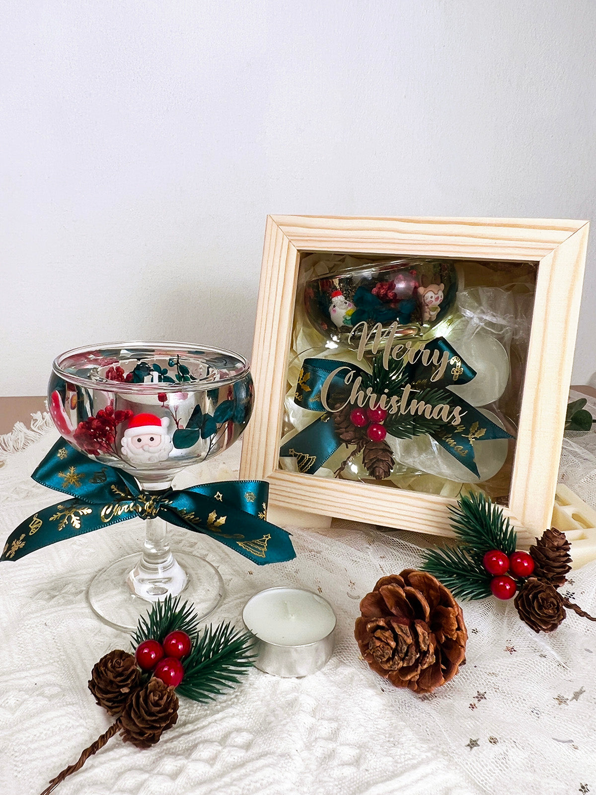 Merry Wonderland Candle Holder