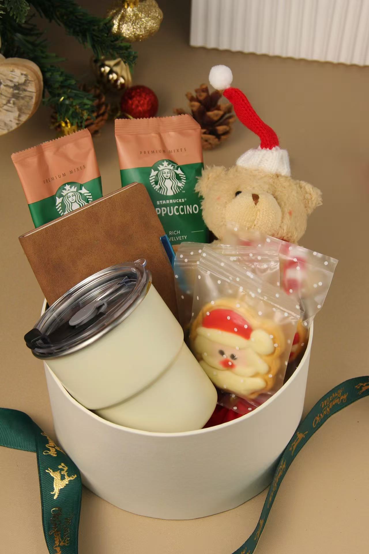 Holiday Retreat Box